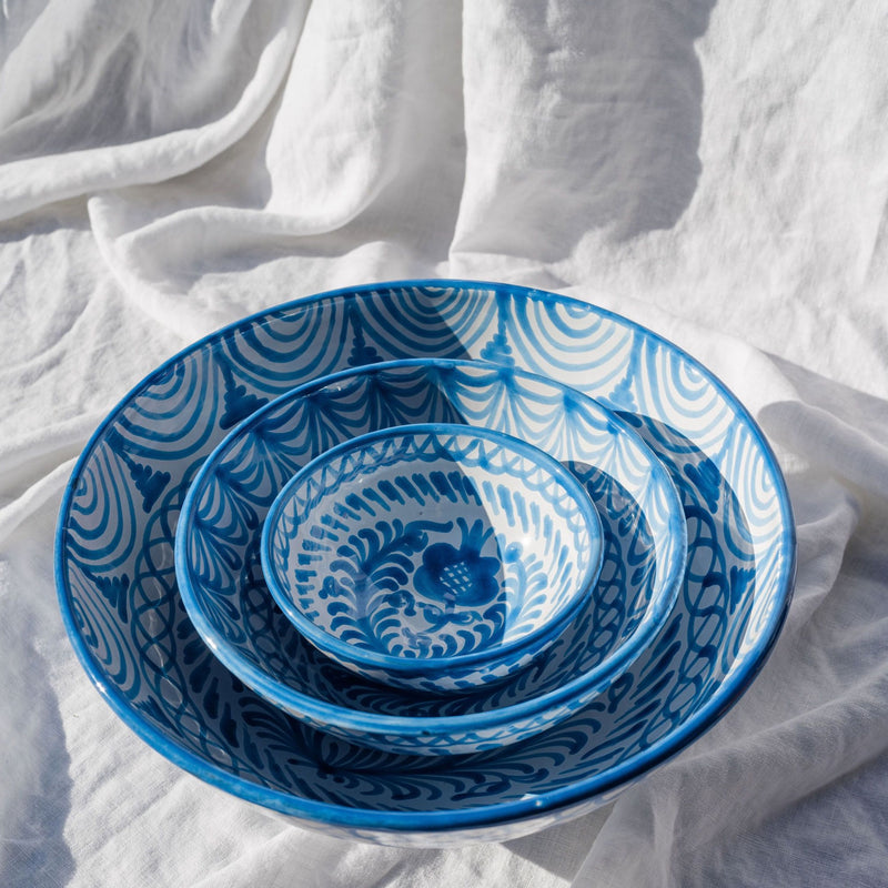 Large bowl with hand painted designs – Pomelo Casa